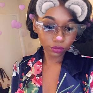 Meet your Posher, Johnay